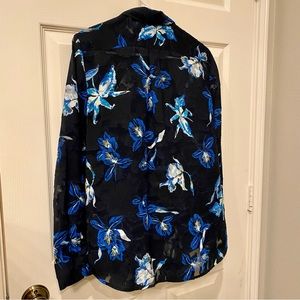 3/$25 Banana Republic Floral Button Down